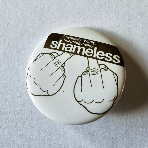 6 Assorted Pins - Picture 5 of 8